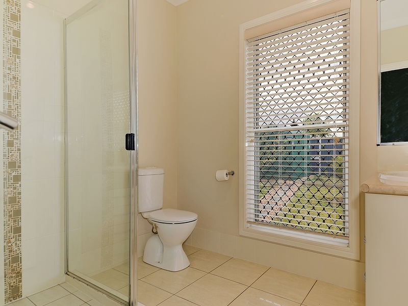 15 Eureka Street, North Lakes QLD 4509