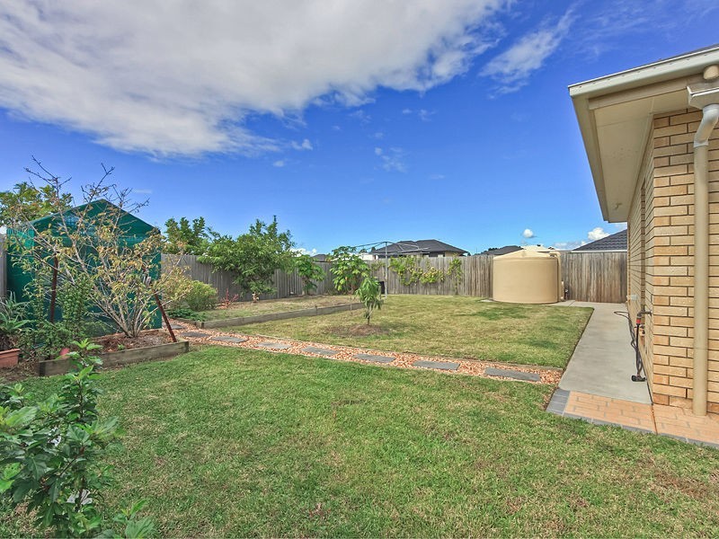 15 Eureka Street, North Lakes QLD 4509