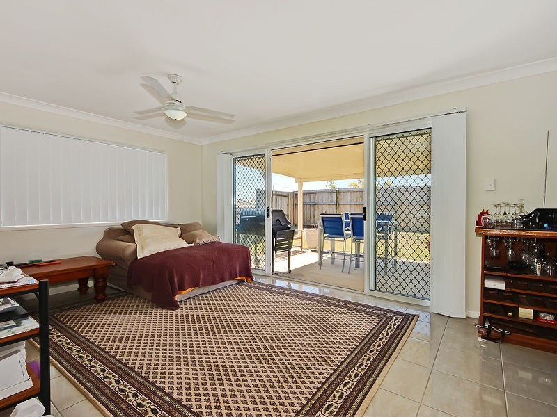 19 Williams Crescent, North Lakes QLD 4509