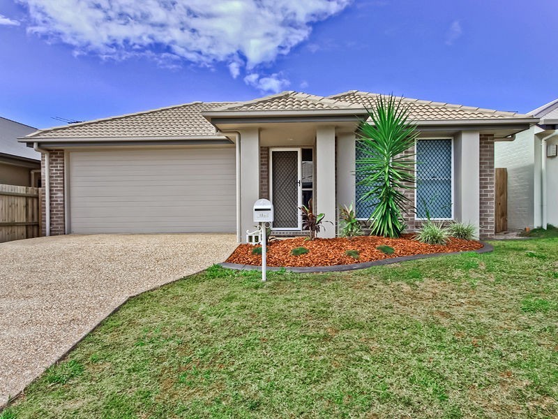 19 Williams Crescent, North Lakes QLD 4509