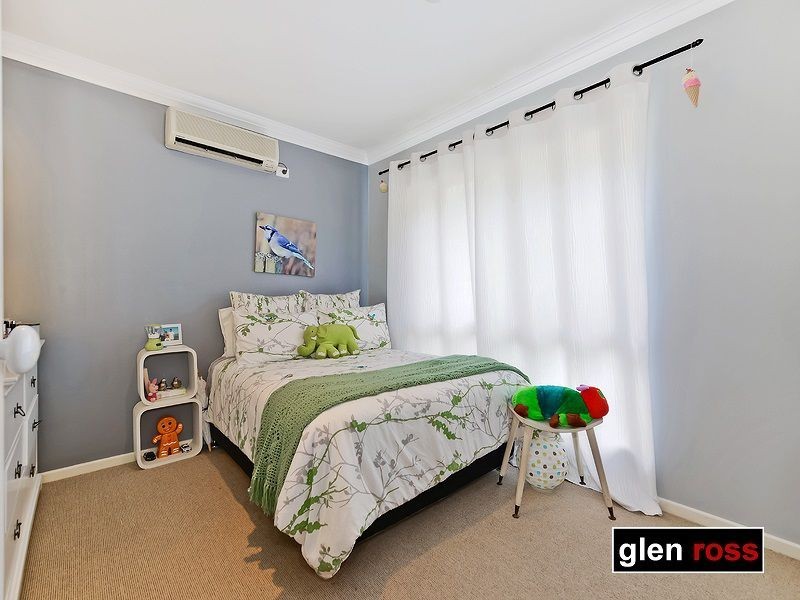 5 Midson Street, Petrie QLD 4502