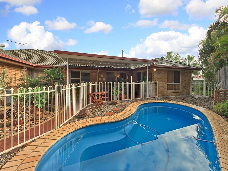 14 Tinkling Court, Narangba QLD 4504
