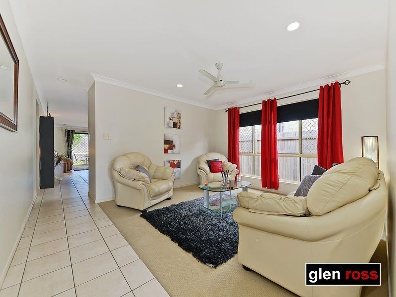 10 Wyperfield Court, North Lakes QLD 4509