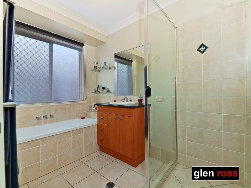 10 Wyperfield Court, North Lakes QLD 4509