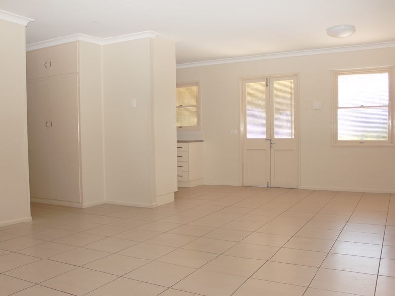 1570 Anzac Avenue, Kallangur QLD 4503