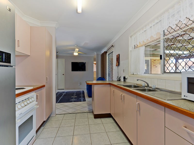 8 Tamara Place, Deception Bay QLD 4508