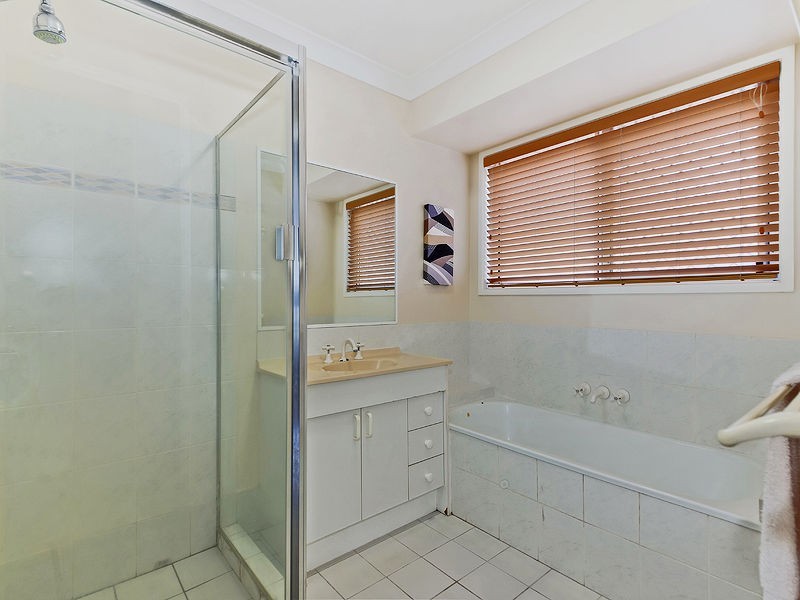 8 Tamara Place, Deception Bay QLD 4508