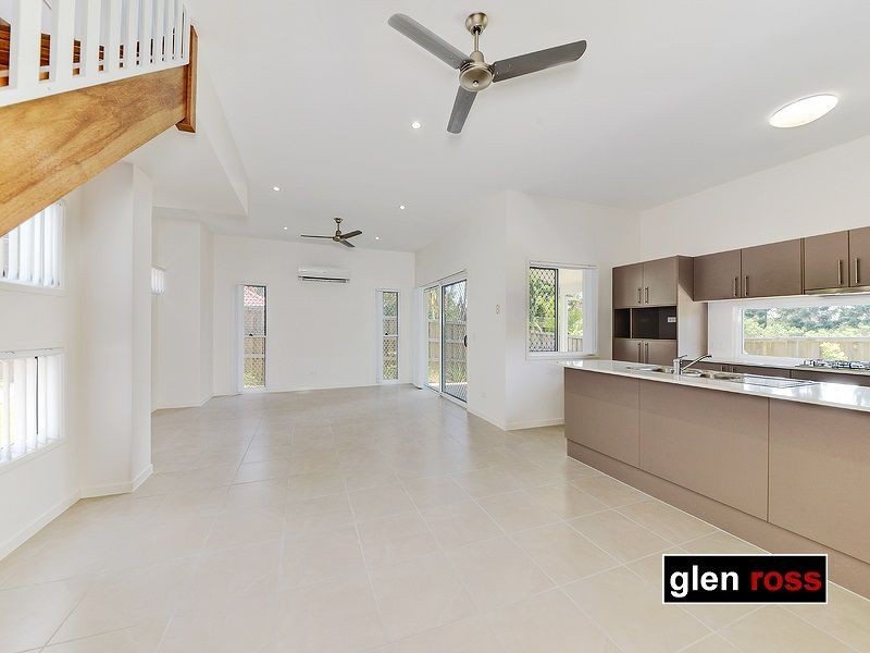 36 Cherington Way, Castle Hill Manors, Murrumba Downs QLD 4503