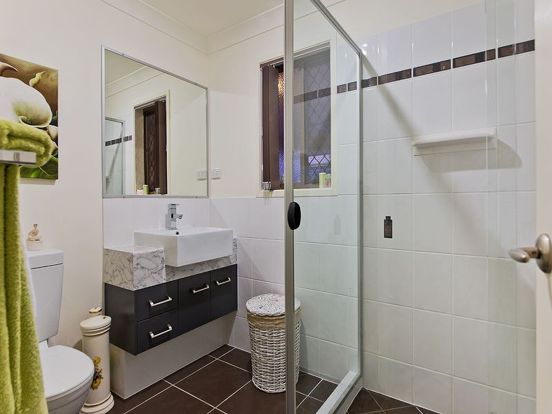 8 Kennedia Court, North Lakes QLD 4509