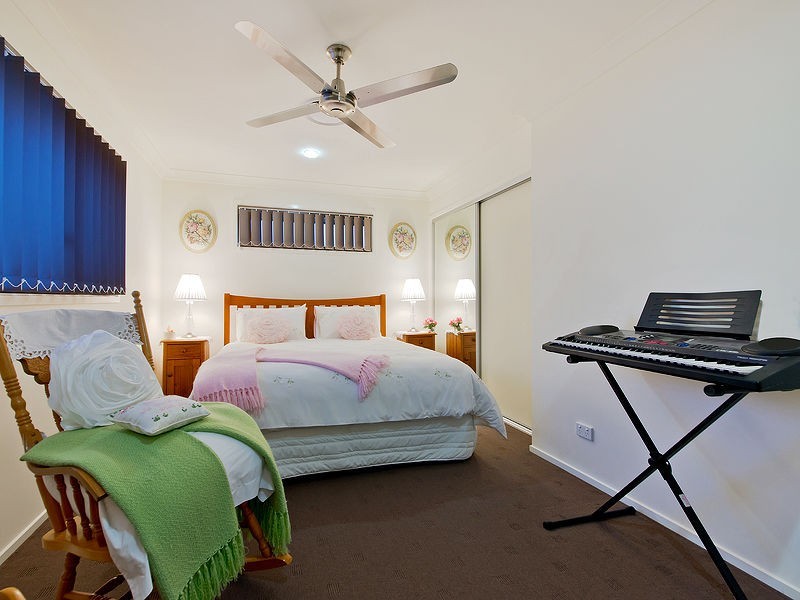 8 Kennedia Court, North Lakes QLD 4509