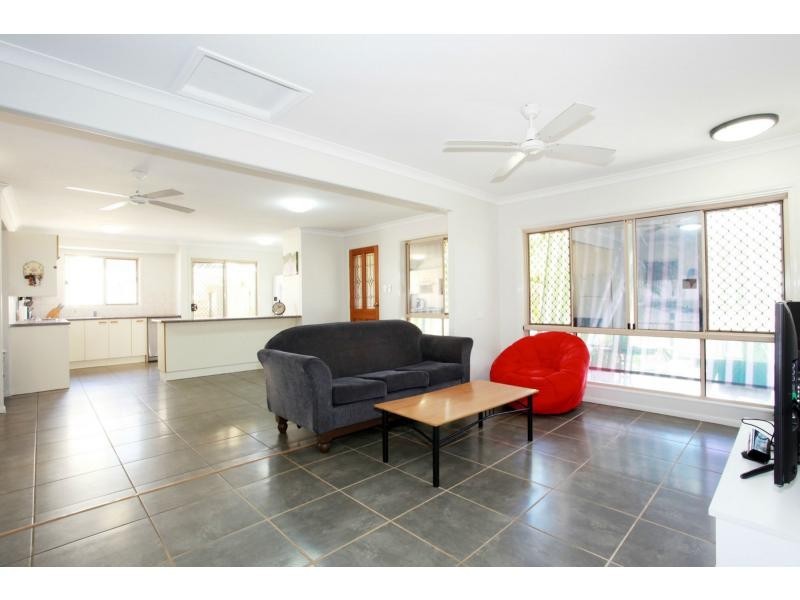 4 Marcia-Belle Place, Joyner QLD 4500