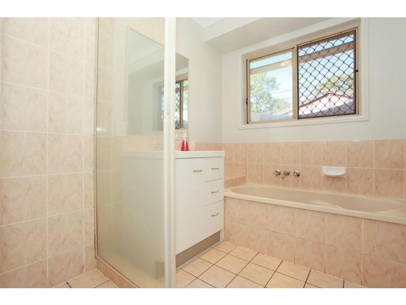 4 Marcia-Belle Place, Joyner QLD 4500