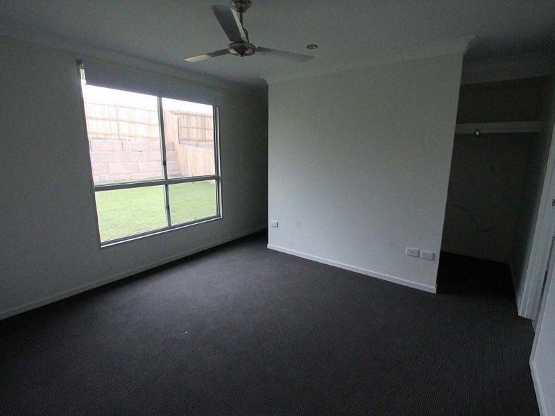 28 Stella Street, Boyne Island QLD 4680