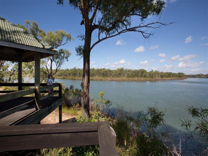 28 Stella Street, Boyne Island QLD 4680