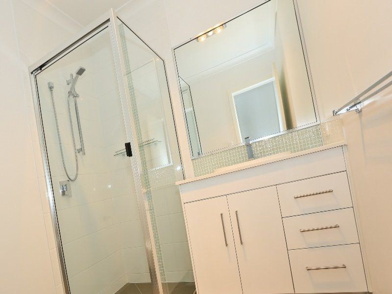 18 Ouston Place, Gladstone QLD 4680