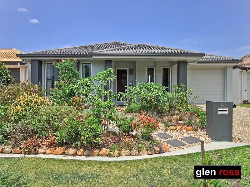 4 Palmgrove Place, North Lakes QLD 4509