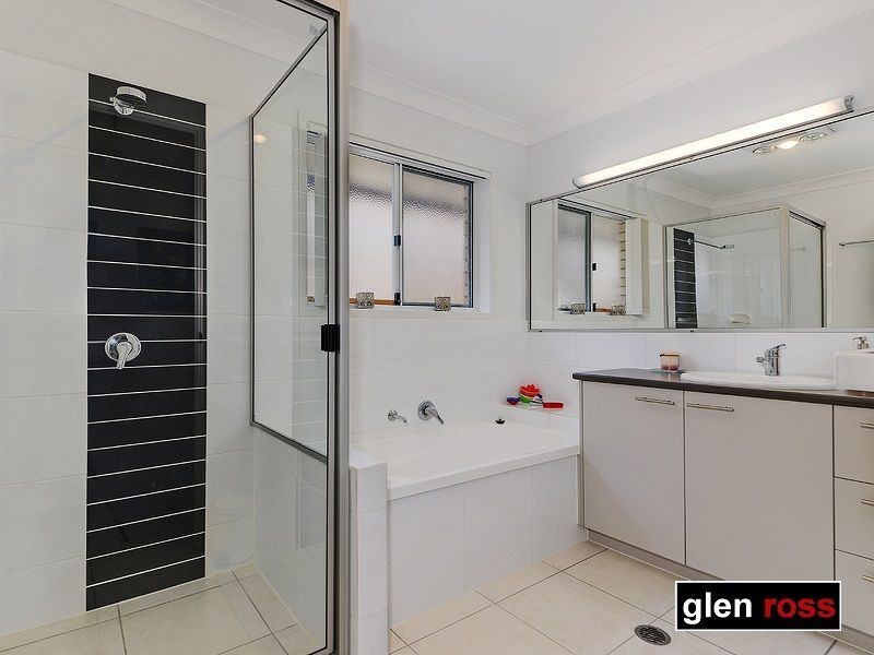 4 Palmgrove Place, North Lakes QLD 4509