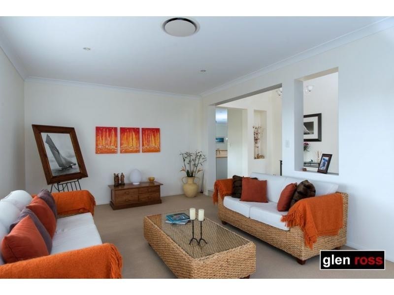 74 Castle Hill Drive, Murrumba Downs QLD 4503