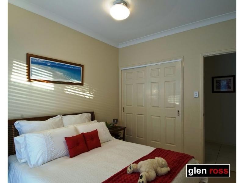 74 Castle Hill Drive, Murrumba Downs QLD 4503