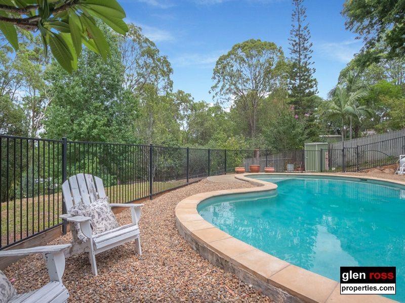 11 Duncombe Road, Narangba QLD 4504