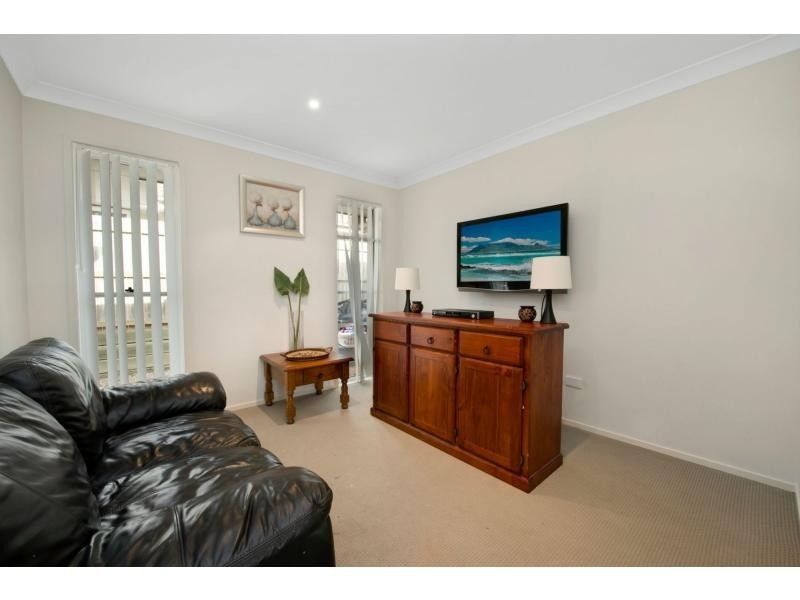 9 Williams Crescent, North Lakes QLD 4509