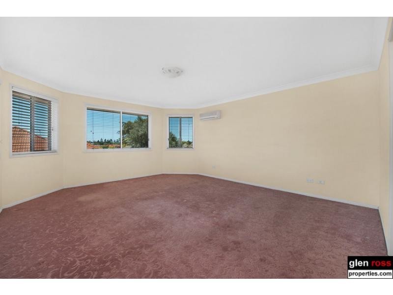 10 Southerden Drive, North Lakes QLD 4509