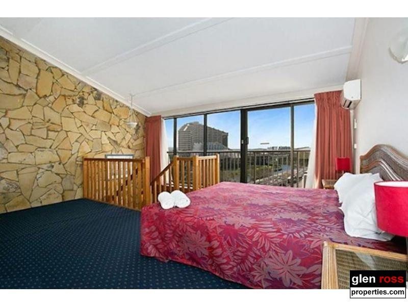 702/40 Surf Parade, Broadbeach QLD 4218
