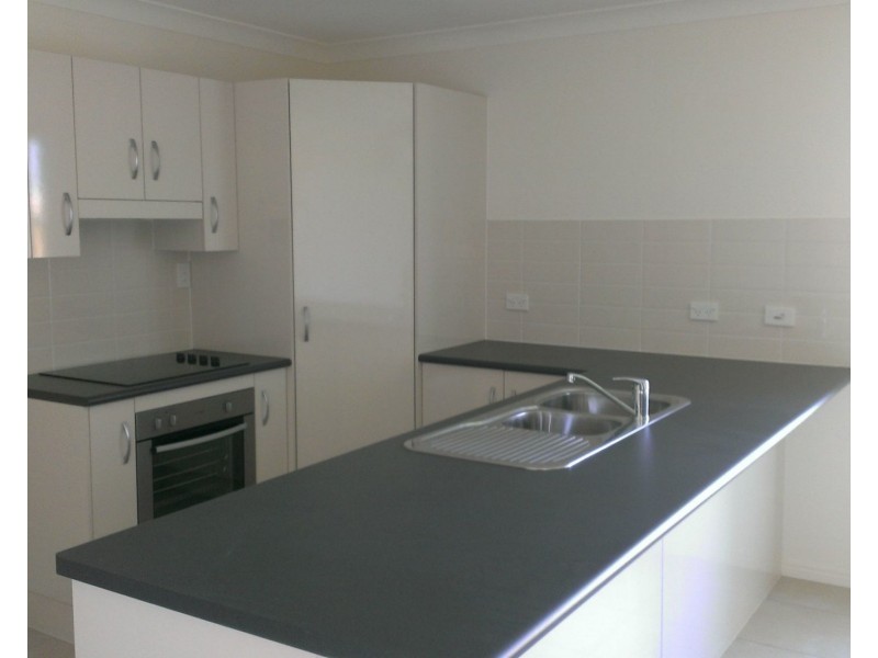 14 Diane Court, Gracemere QLD 4702