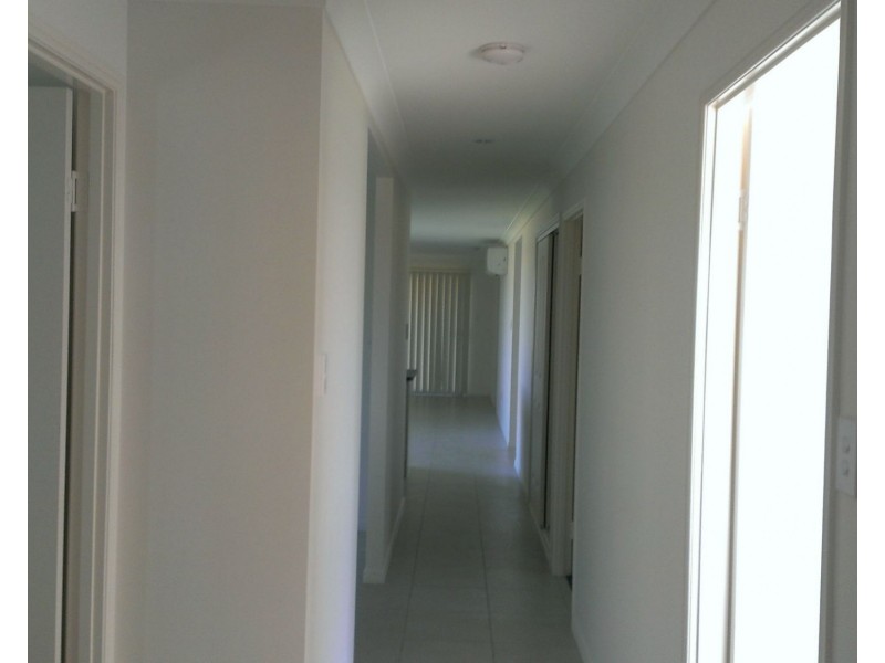 14 Diane Court, Gracemere QLD 4702