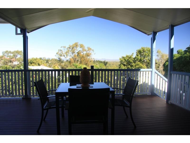 11 Bellevue Terrace, The Range QLD 4700