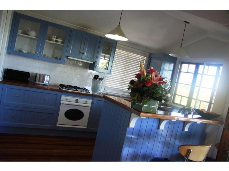 11 Bellevue Terrace, The Range QLD 4700