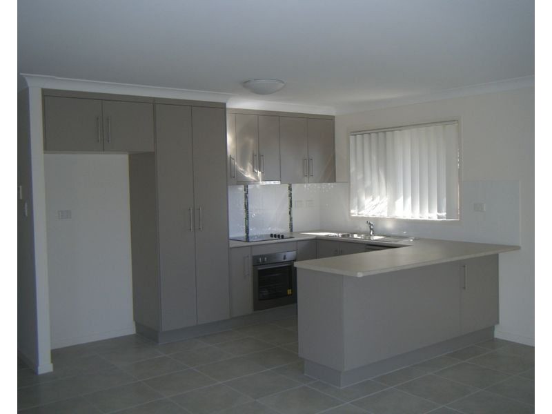 25 Kerrie Meares St, Gracemere QLD 4702