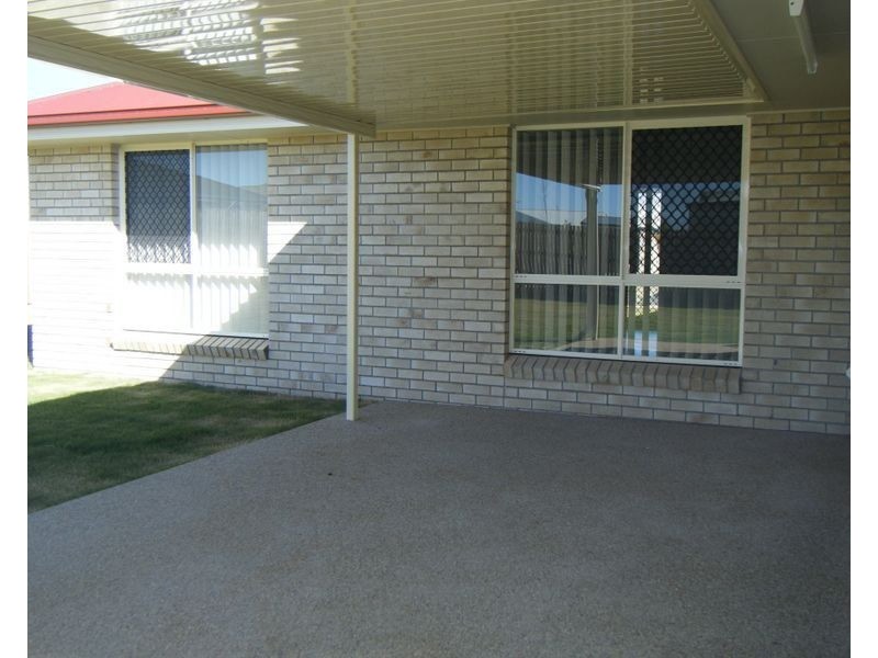 25 Kerrie Meares St, Gracemere QLD 4702