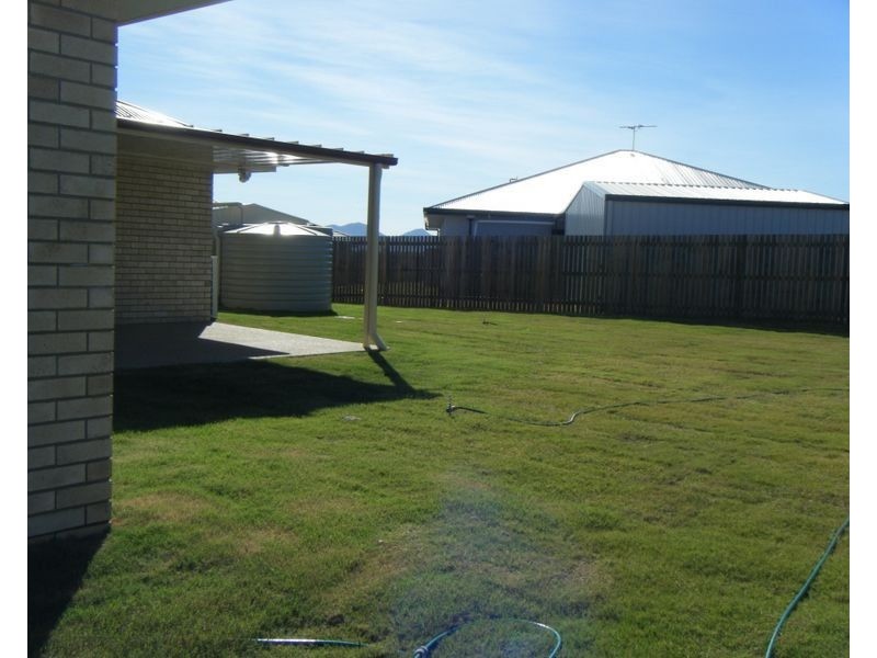 25 Kerrie Meares St, Gracemere QLD 4702