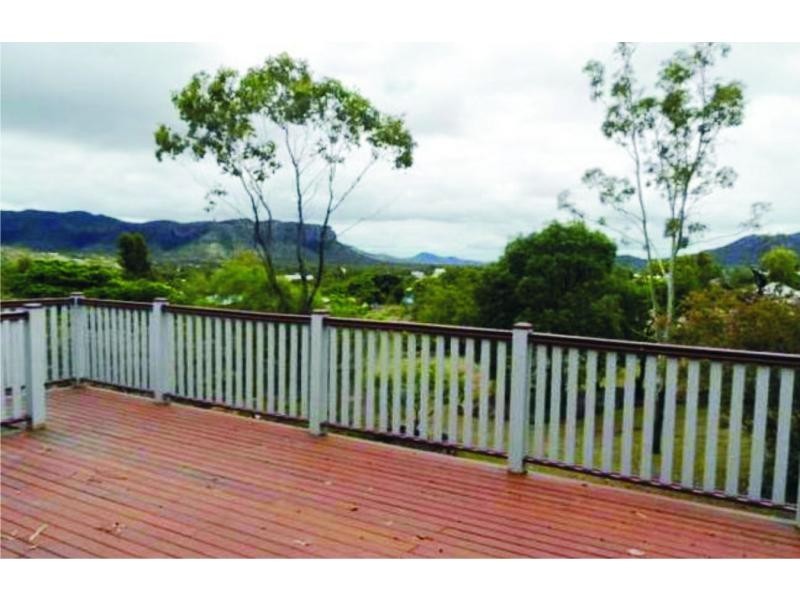 77 WOODBINE Street, Springsure QLD 4722