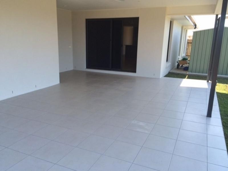 40 Falcon Crest, Zilzie QLD 4710