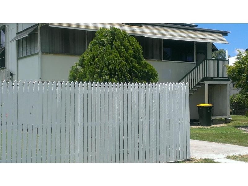 8 Victoria Street, West Rockhampton QLD 4700