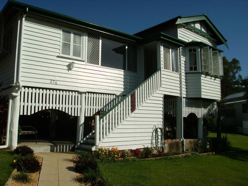 276 Denham , The Range, The Range QLD 4700