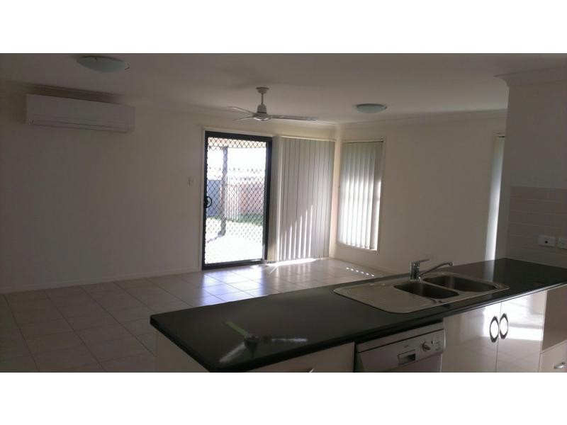 53 Cherryfield Road, Gracemere QLD 4702
