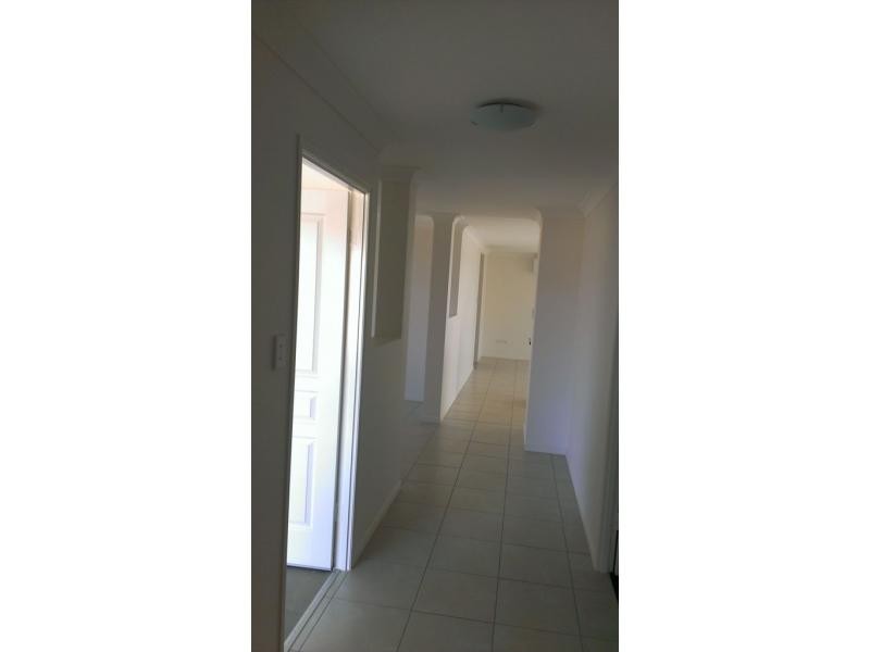 53 Cherryfield Road, Gracemere QLD 4702