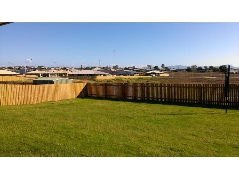 53 Cherryfield Road, Gracemere QLD 4702