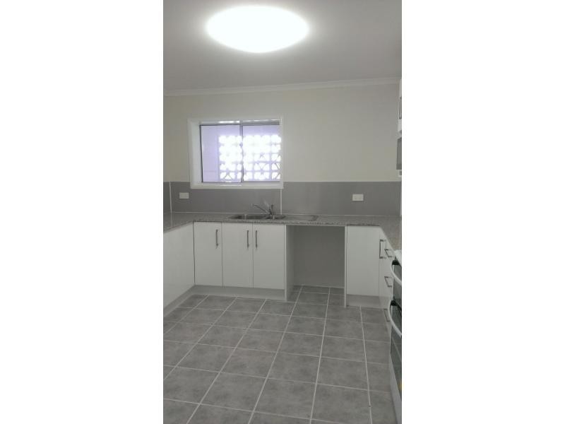 1/77 High Street, Berserker QLD 4701