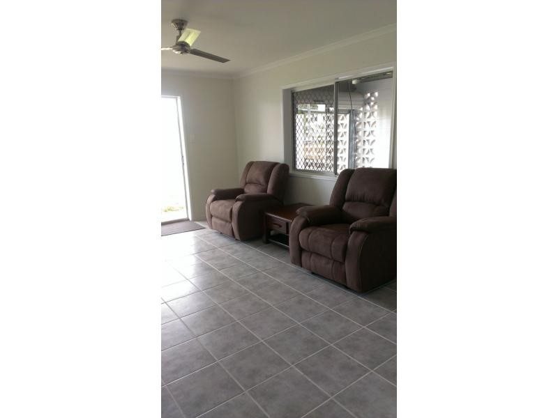 1/77 High Street, Berserker QLD 4701