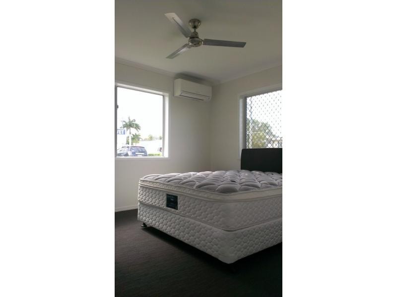 1/77 High Street, Berserker QLD 4701