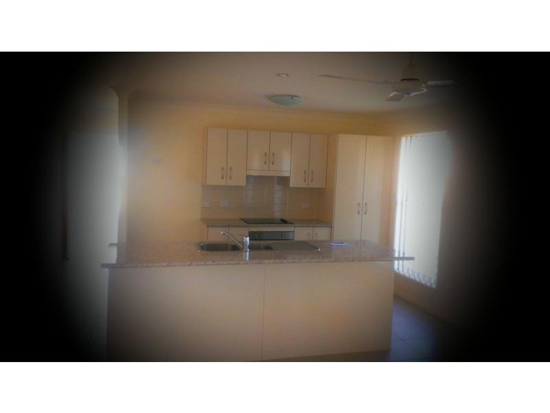 9 Fillwood Court, Gracemere QLD 4702