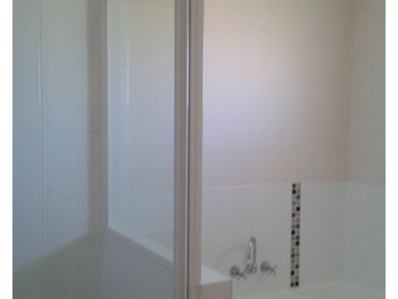 105 Capricorn Street, Gracemere QLD 4702