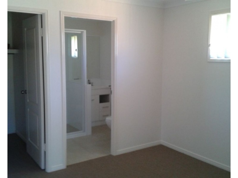 105 Capricorn Street, Gracemere QLD 4702