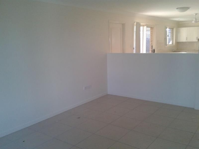 8 Fillwood Court, Gracemere QLD 4702