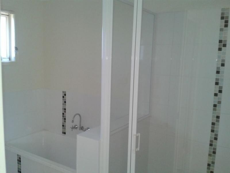 8 Fillwood Court, Gracemere QLD 4702