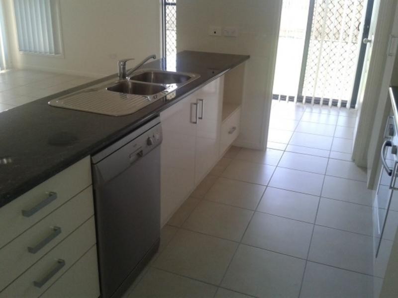 56 Abby Drive, Gracemere QLD 4702
